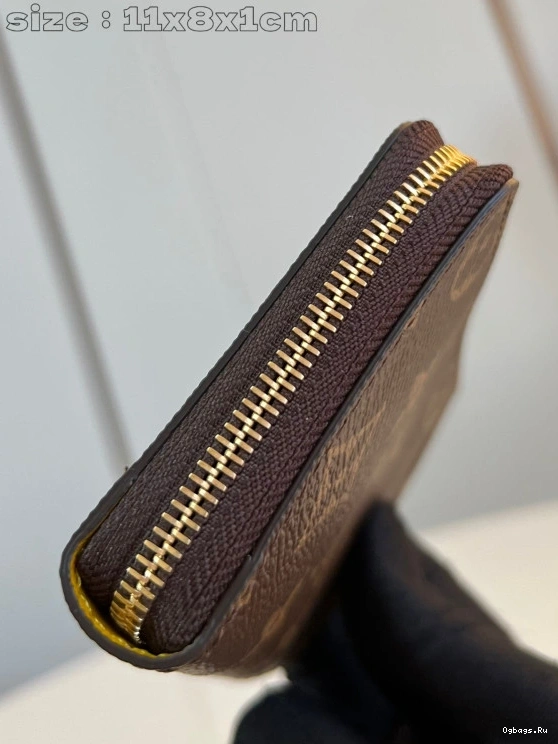 Louis Vuitton Wallet-11*8.5*1.5CM Noa Compact 0517